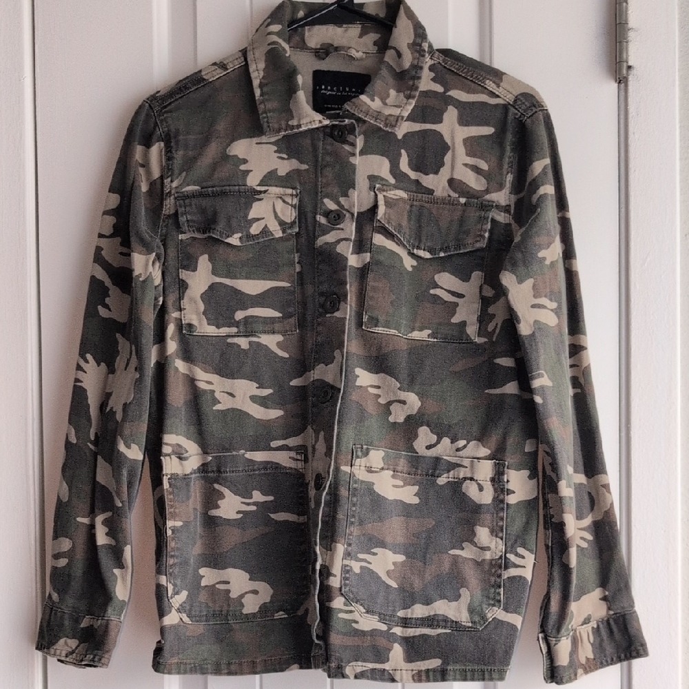 Sanctuary Women's Camouflage Utility Jacket - Olive Camo
